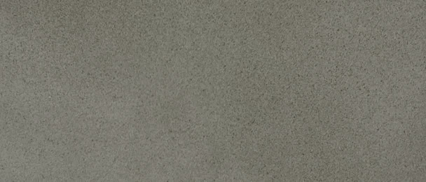 Superficie di selce naturale con texture dettagliata e colori neutri.