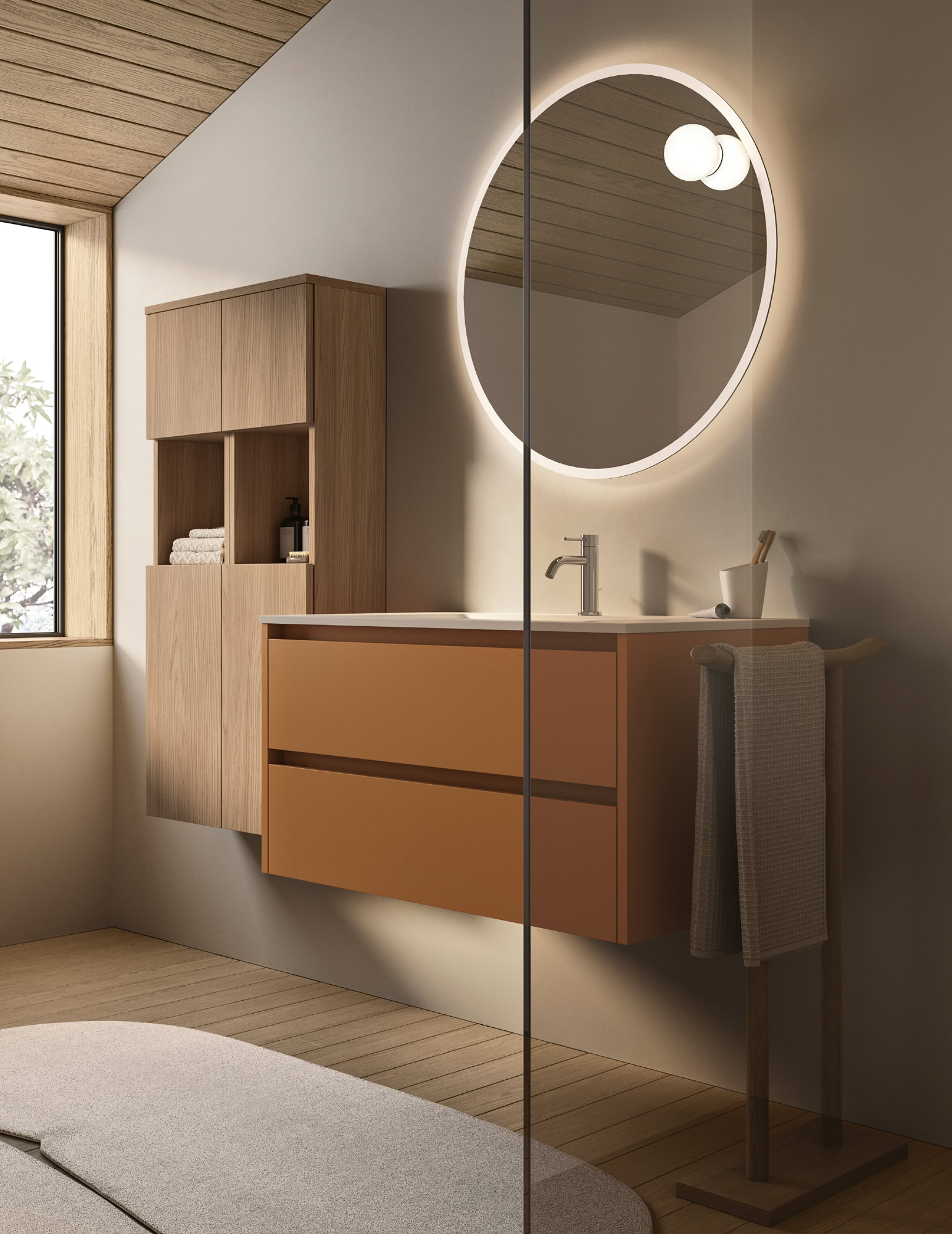 Bagno elegante con mobile sospeso, specchio rotondo illuminato e armadietto in legno chiaro.