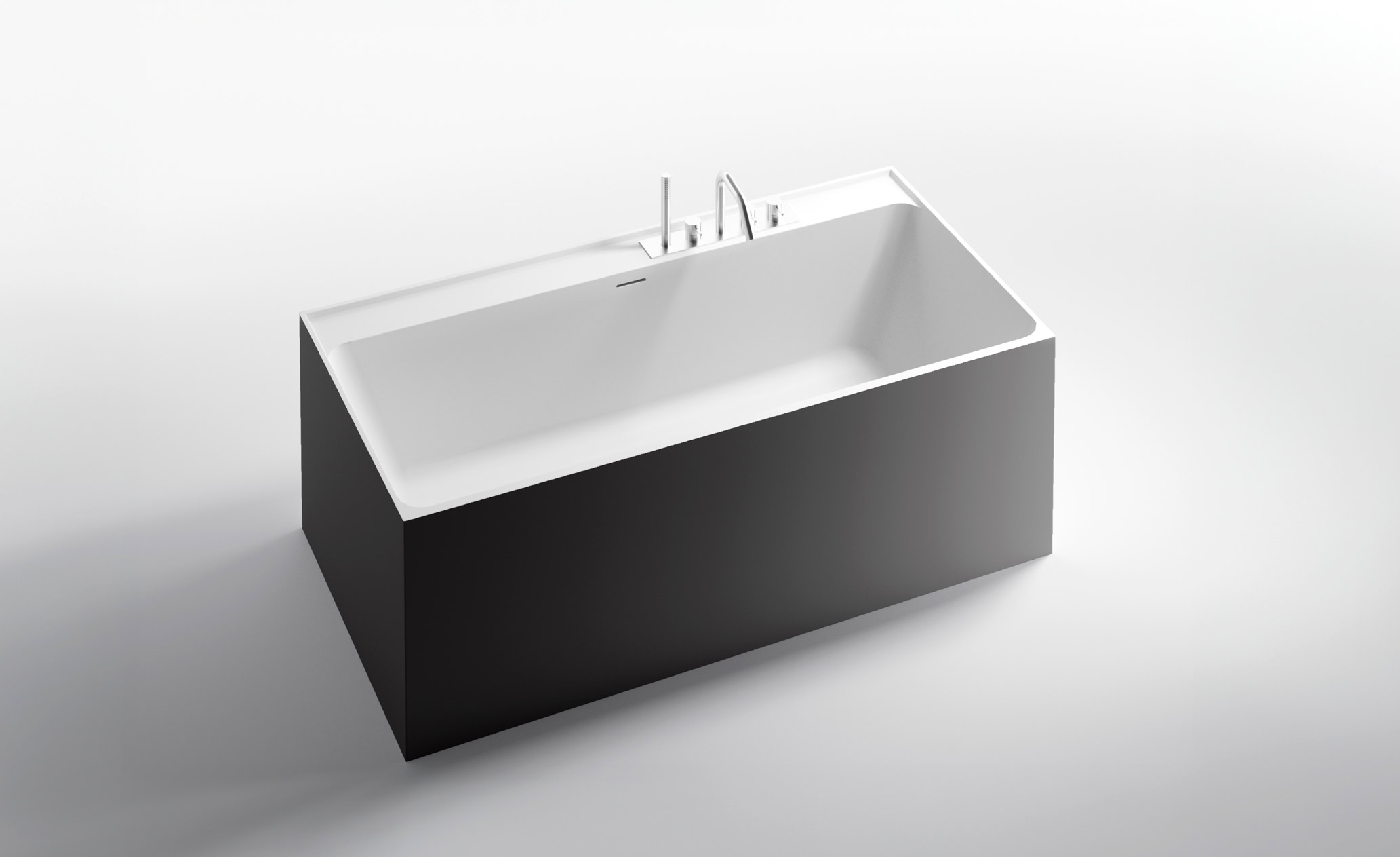 Vasca da bagno rettangolare bianca con pannello nero, design elegante e contemporaneo.